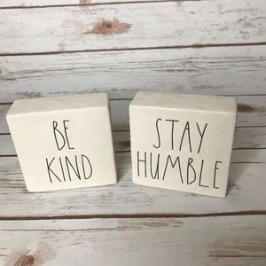 Rae Dunn Double Sided BE KIND STAY HUMBLE Plaque